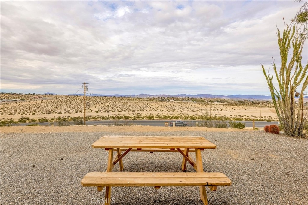 73081 29 Palms