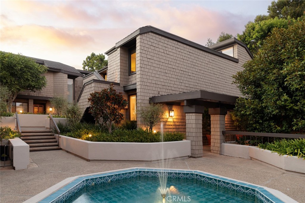 2 Canyon Island