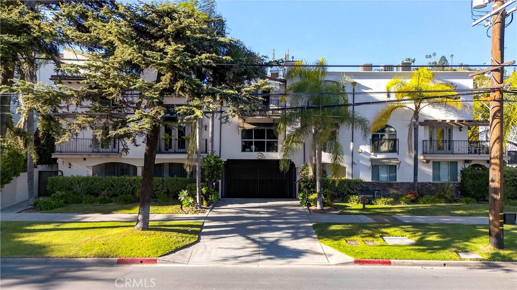 4301 Los Feliz