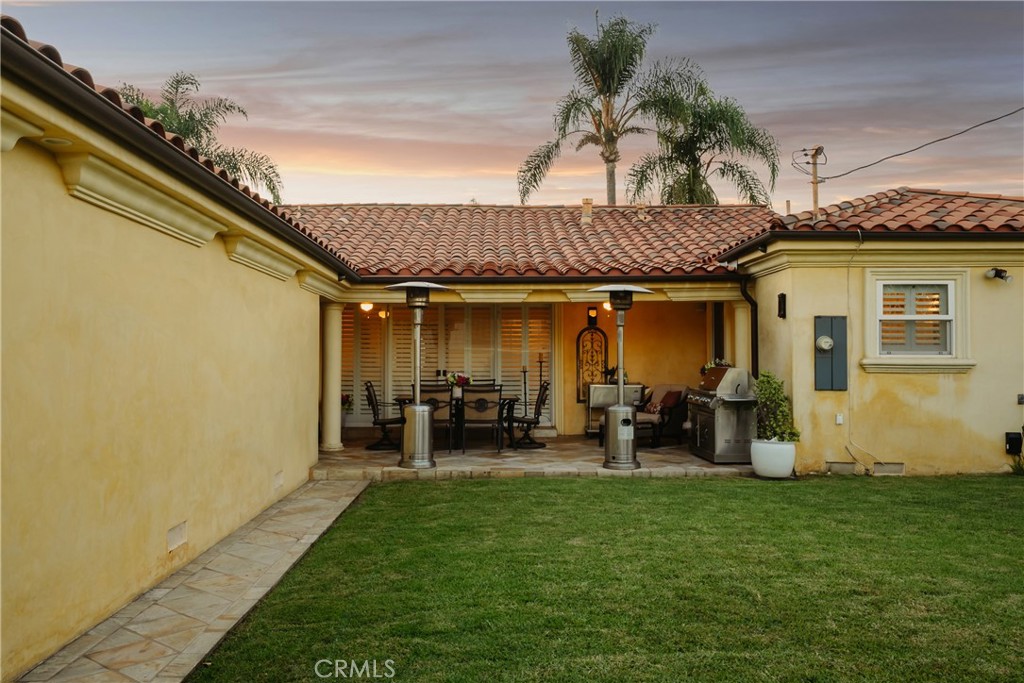 10066 Sideview Drive