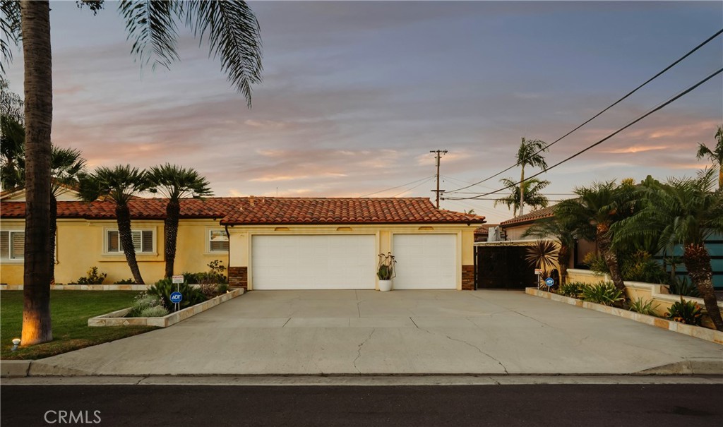 10066 Sideview Drive