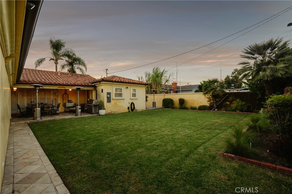 10066 Sideview Drive