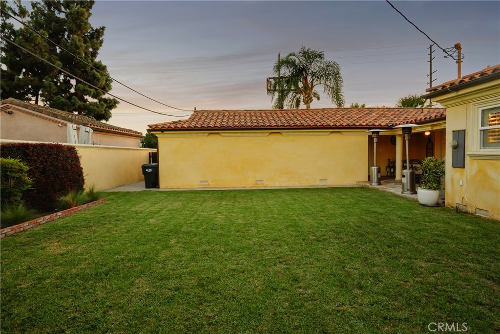 10066 Sideview Drive