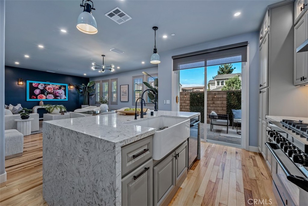 7375 Wisteria Lane