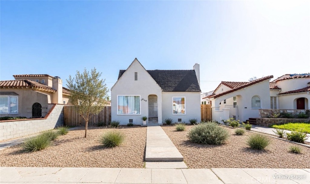 1848 W 76th