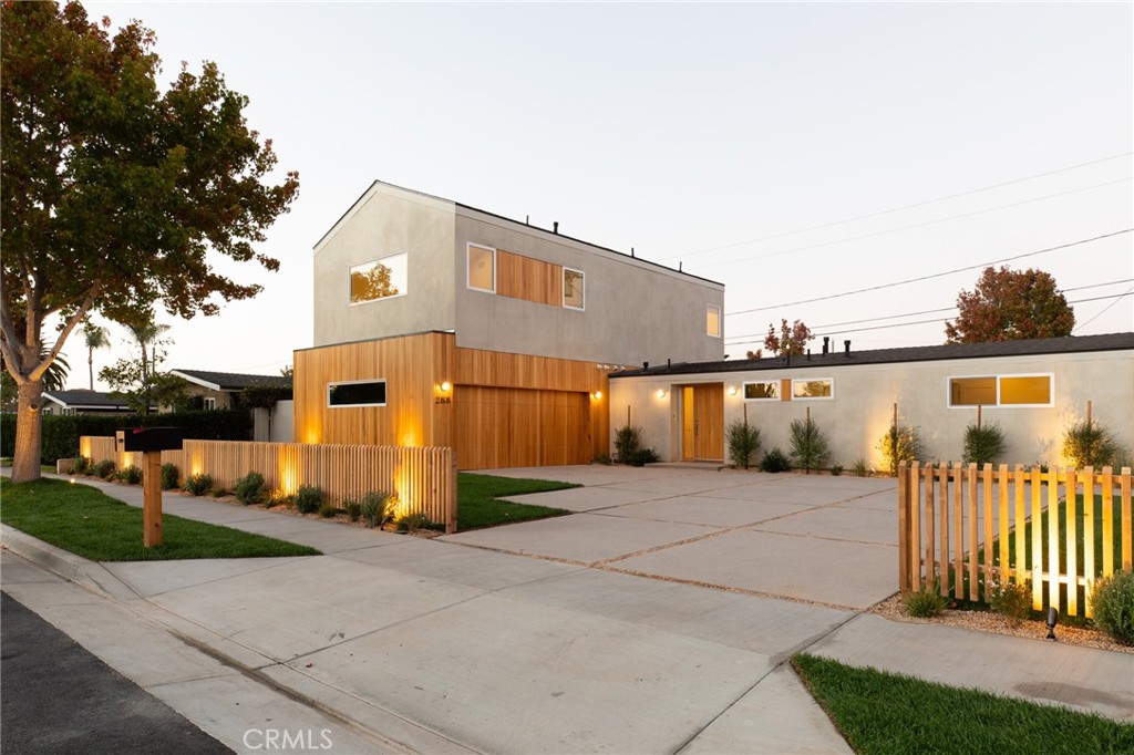 288 E Bay Street
