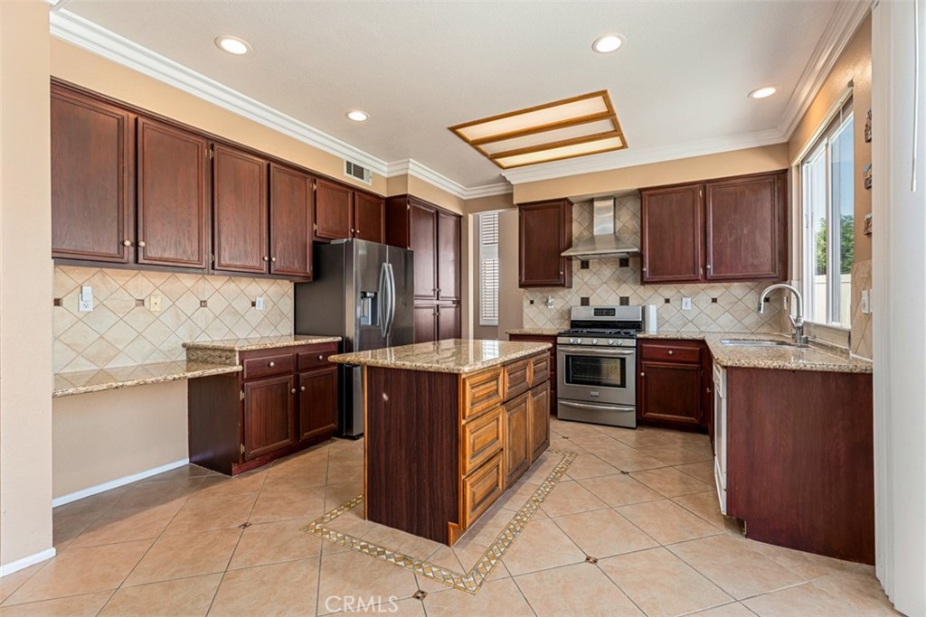 13137 Pintail Court