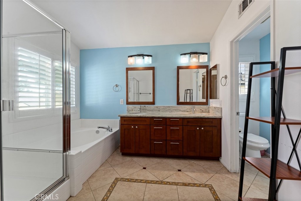 13137 Pintail Court