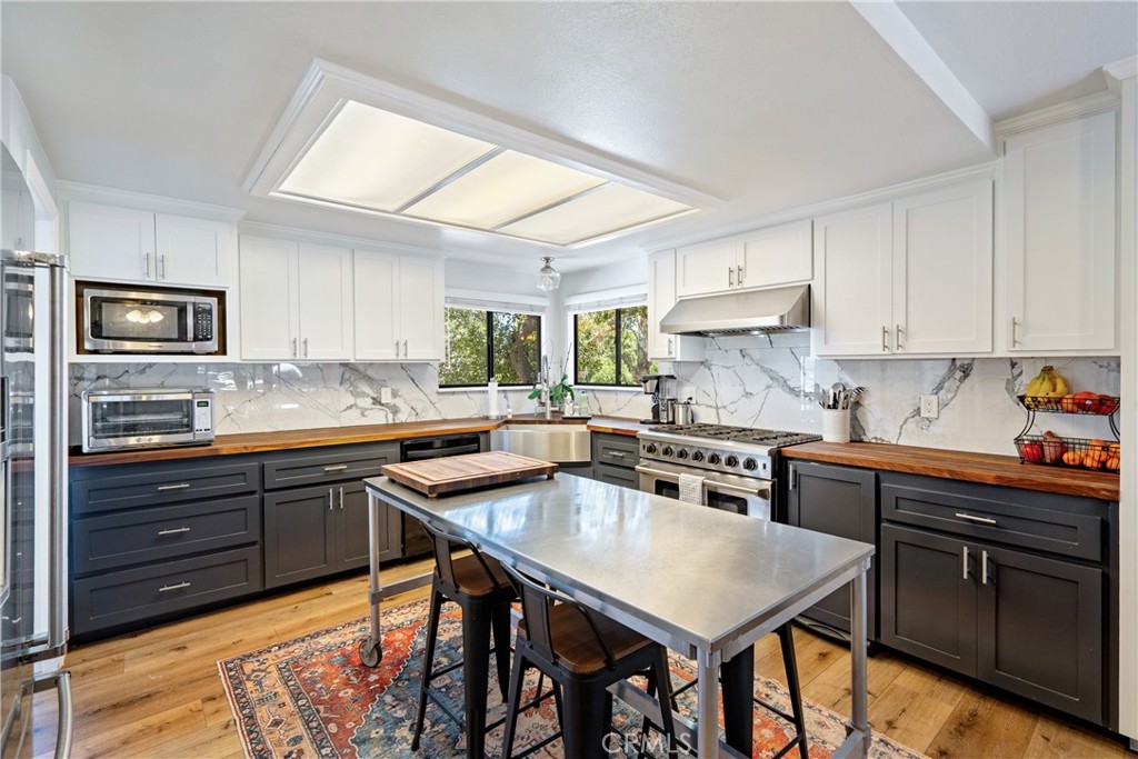 952 Margarita Avenue