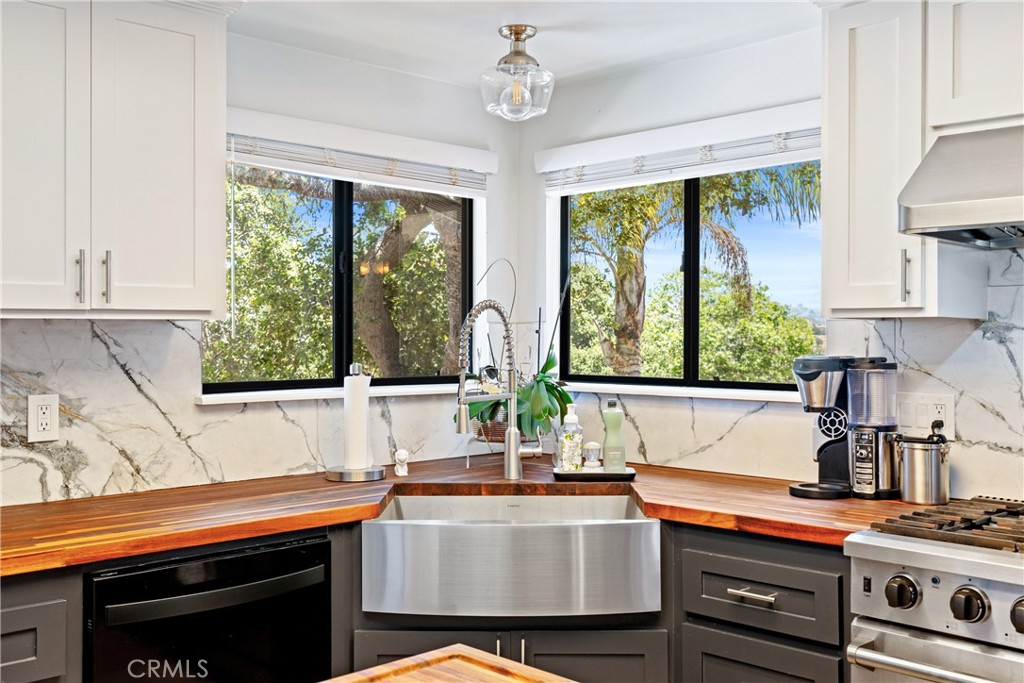 952 Margarita Avenue