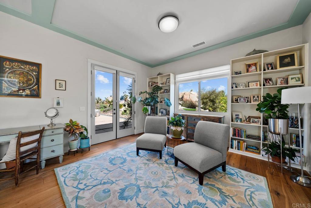 13495 Del Poniente Road