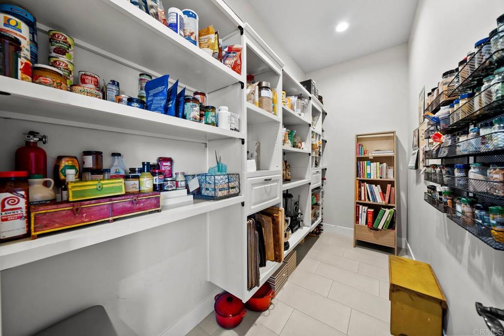 13495 Del Poniente Road