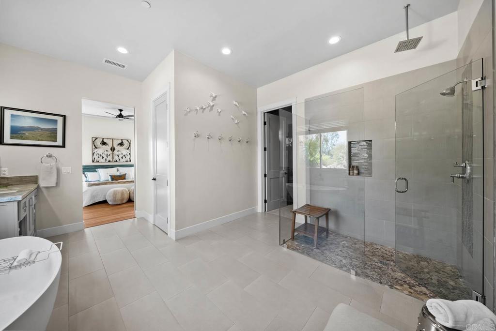 13495 Del Poniente Road