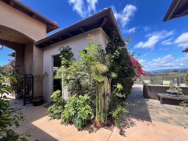 13495 Del Poniente Road