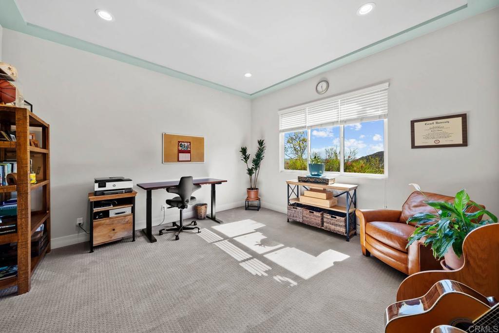 13495 Del Poniente Road