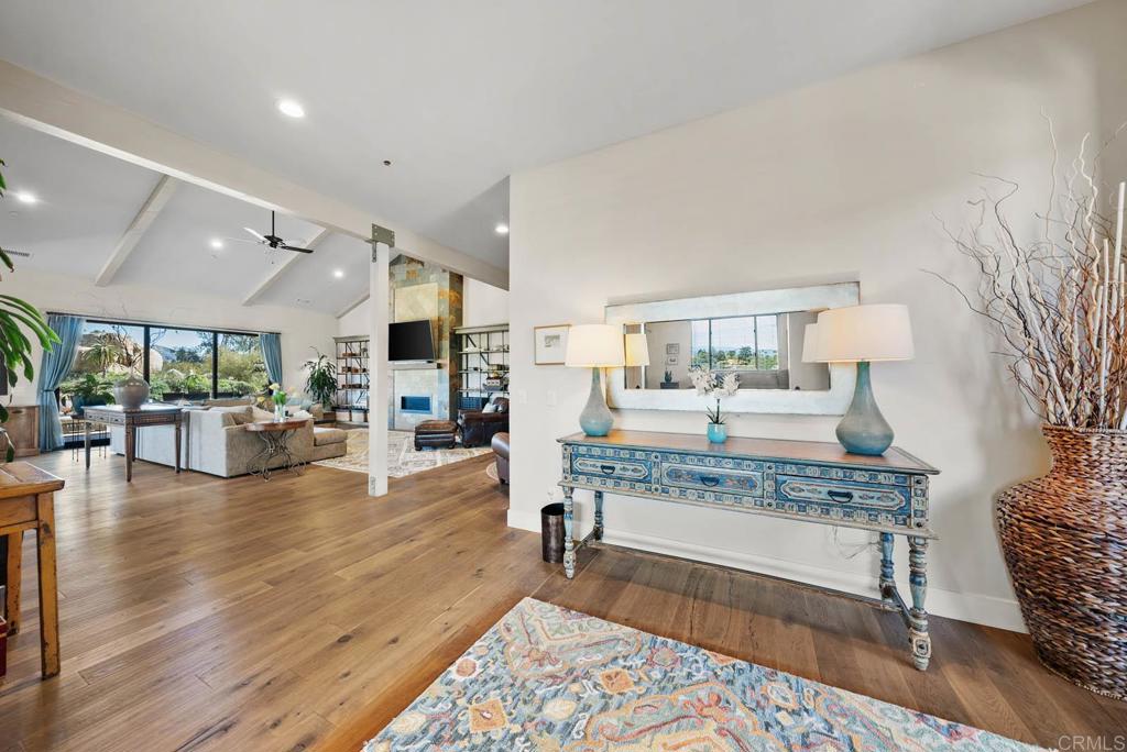 13495 Del Poniente Road