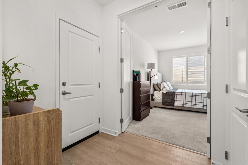 35105 Cooper Pl