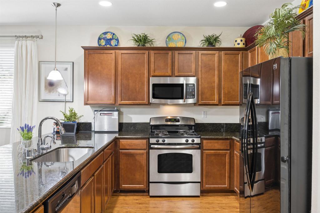 4475 Hidden Glen Drive
