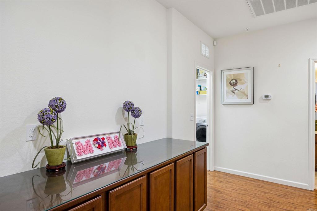 4475 Hidden Glen Drive