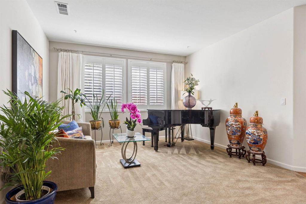 4475 Hidden Glen Drive