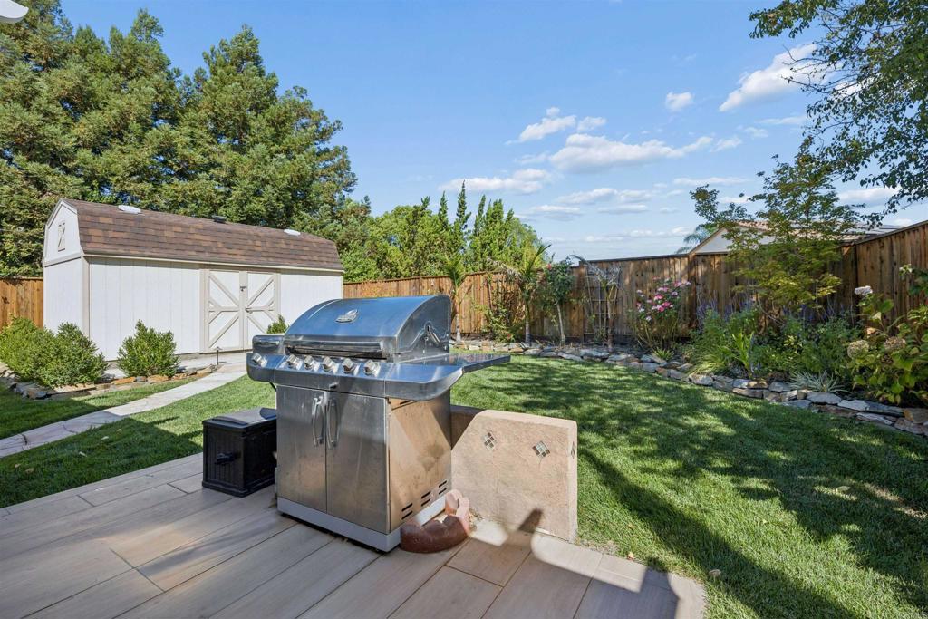 4475 Hidden Glen Drive