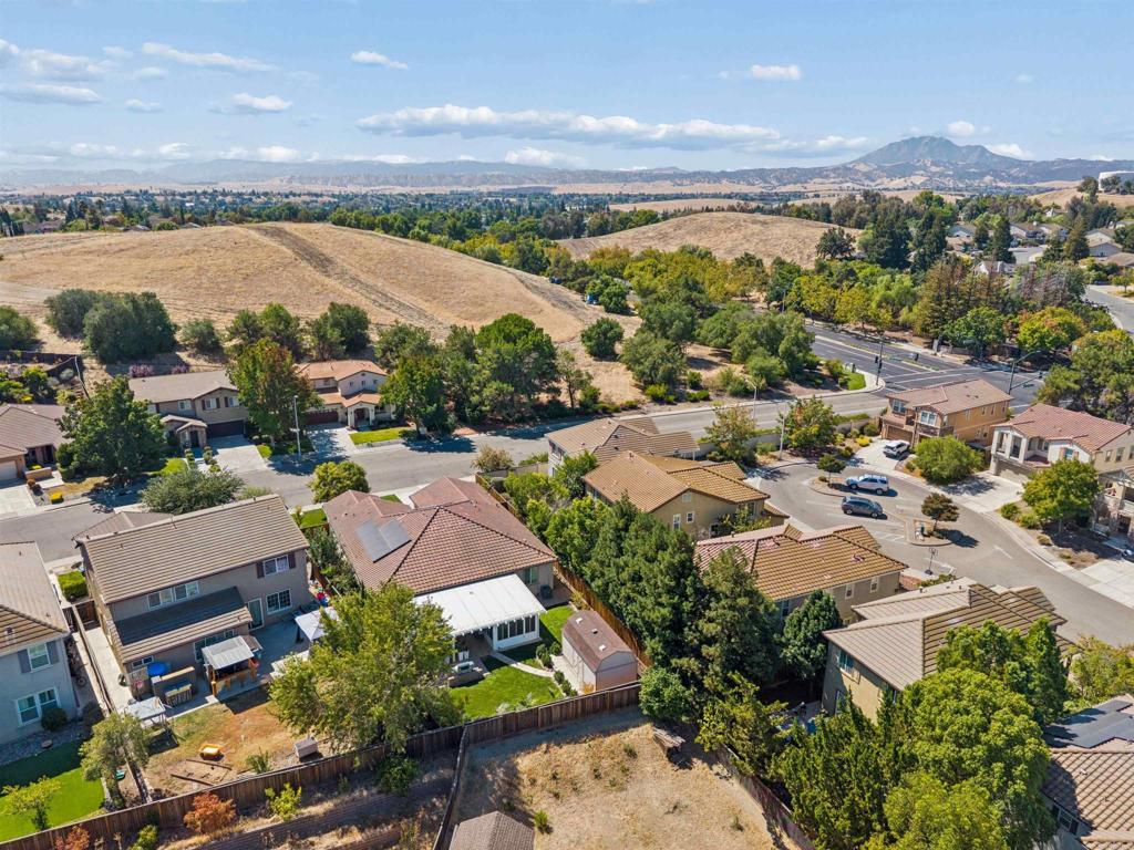 4475 Hidden Glen Drive