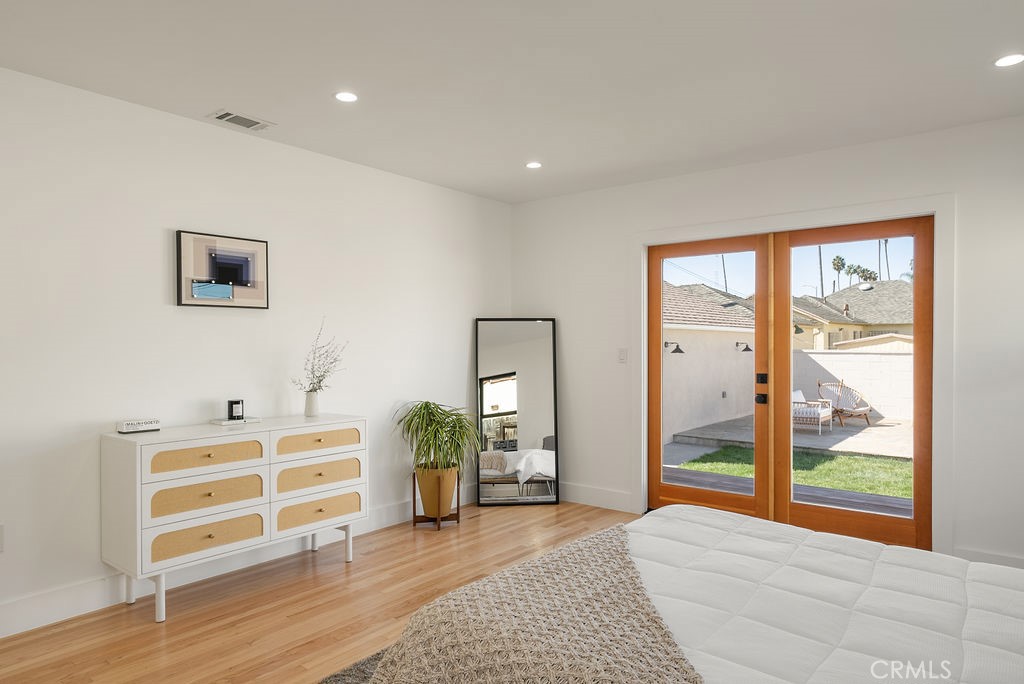 3649 Wellington Road