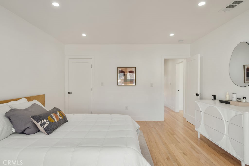 3649 Wellington Road