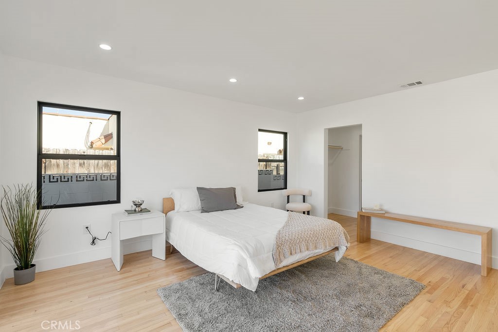 3649 Wellington Road