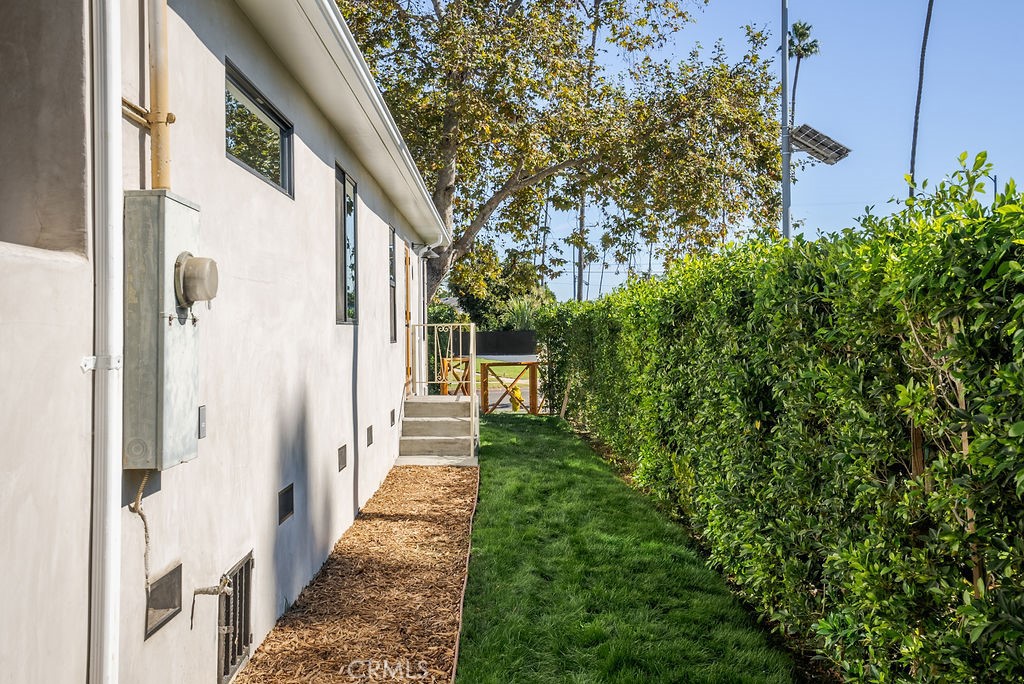 3649 Wellington Road