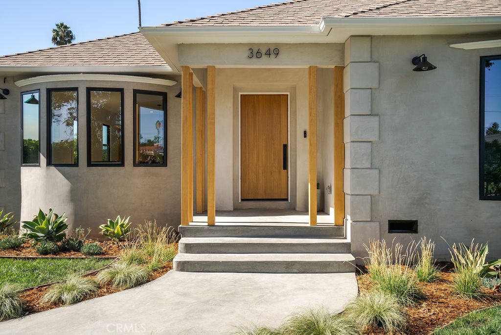 3649 Wellington Road