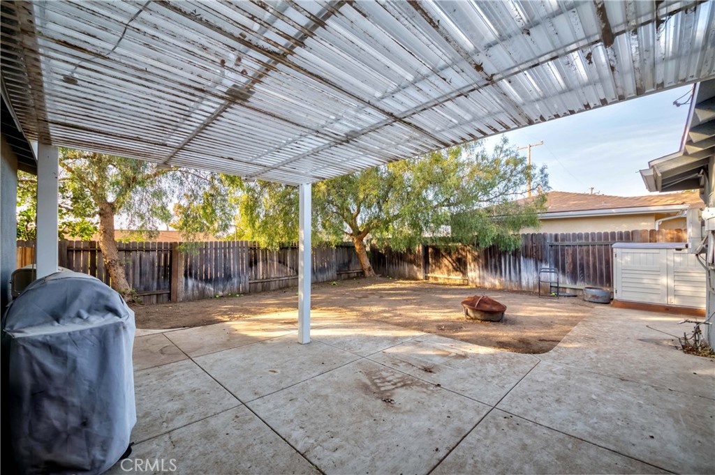 2754 N Galley Street