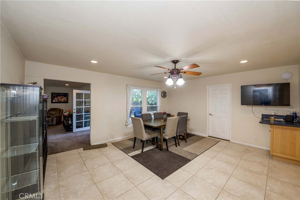 2754 N Galley Street