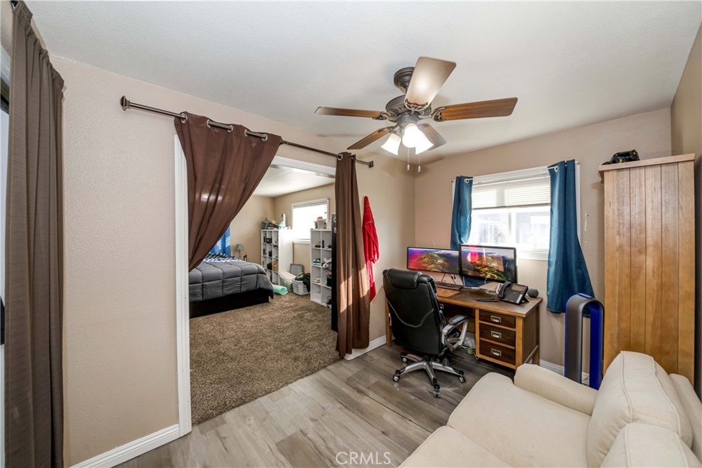 2754 N Galley Street