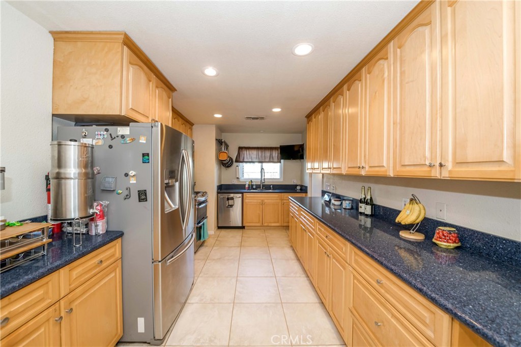 2754 N Galley Street