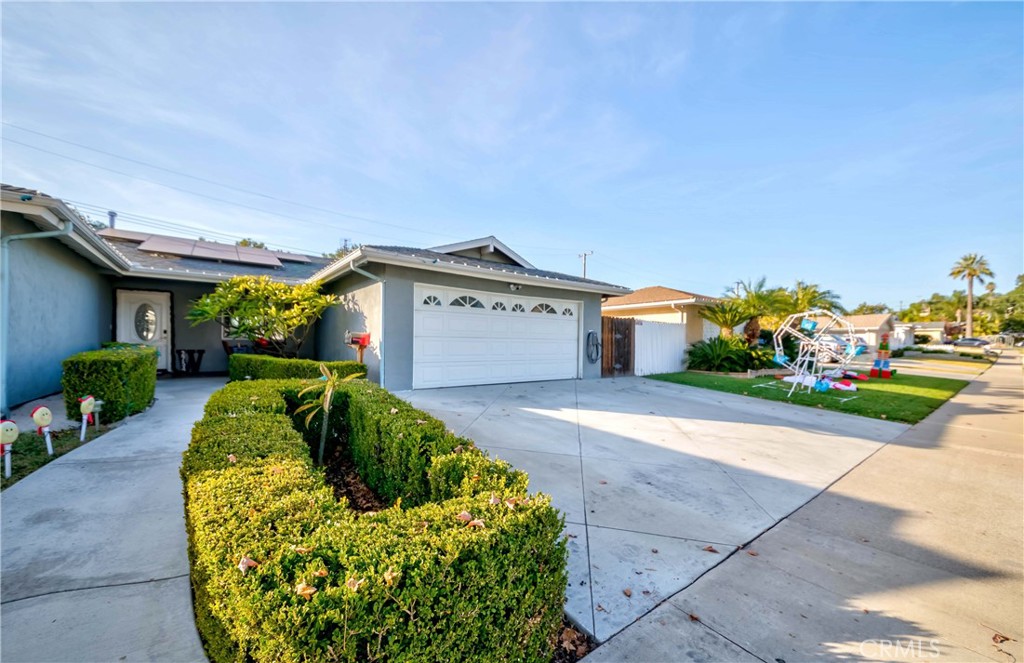 2754 N Galley Street