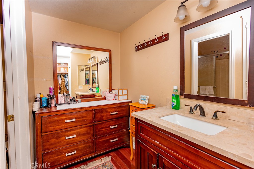 1803 Park Glen Circle B