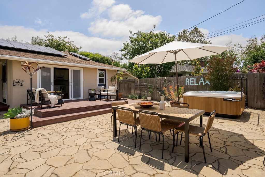 4225 Cerritos Avenue