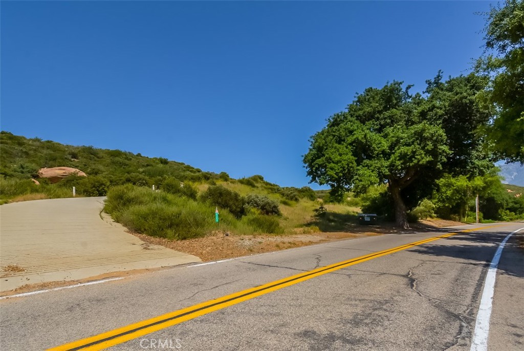 47350 Twin Pines Road