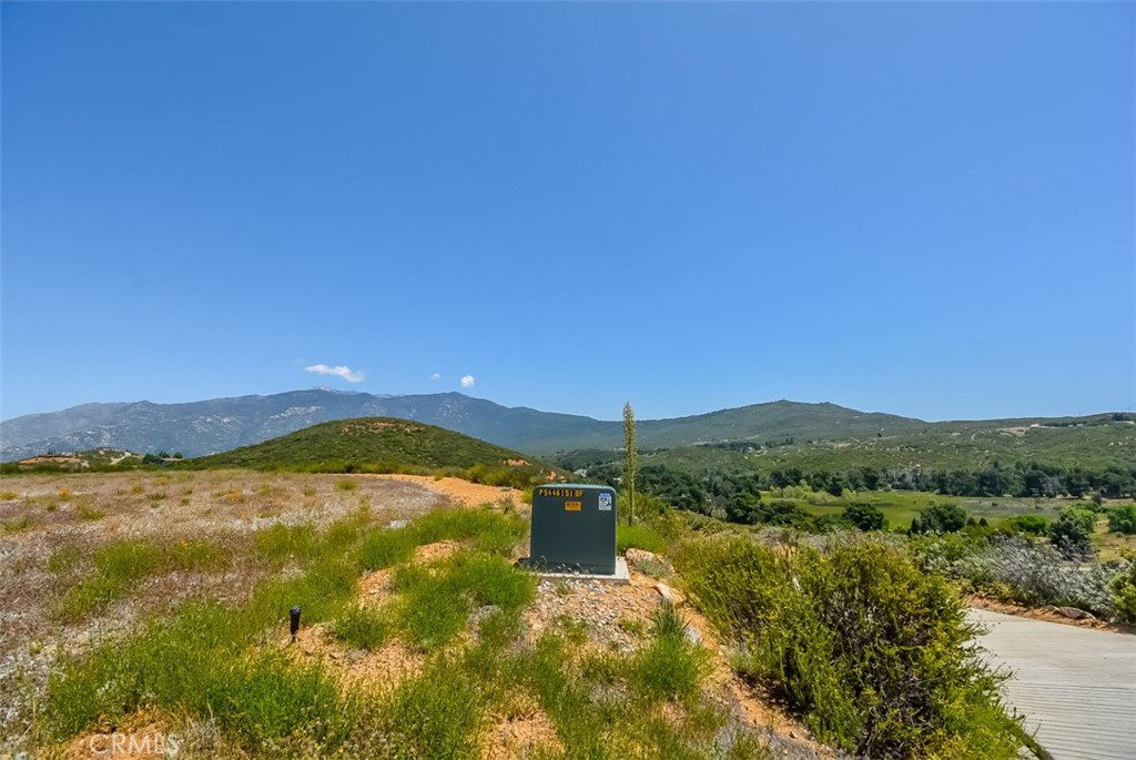 47350 Twin Pines Road