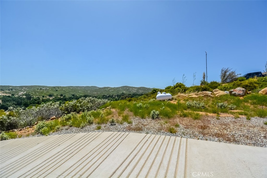 47350 Twin Pines Road