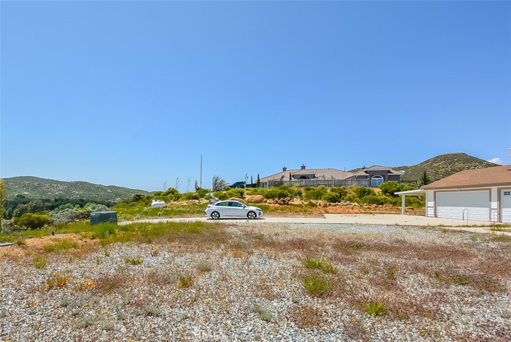 47350 Twin Pines Road