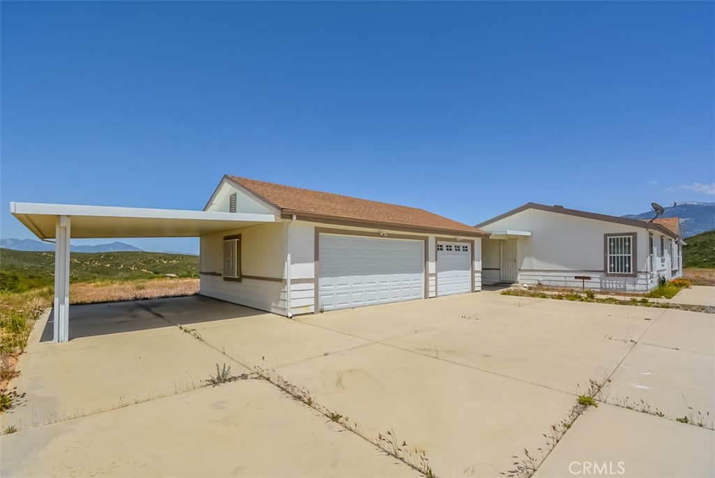 47350 Twin Pines Road