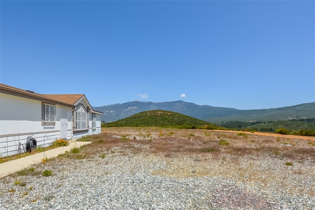 47350 Twin Pines Road