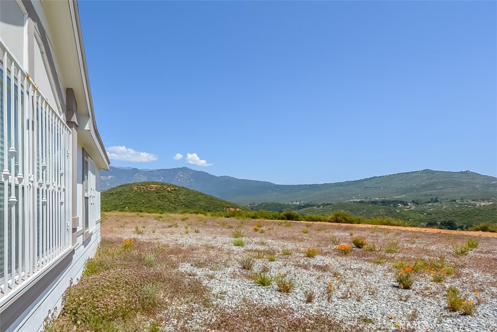 47350 Twin Pines Road