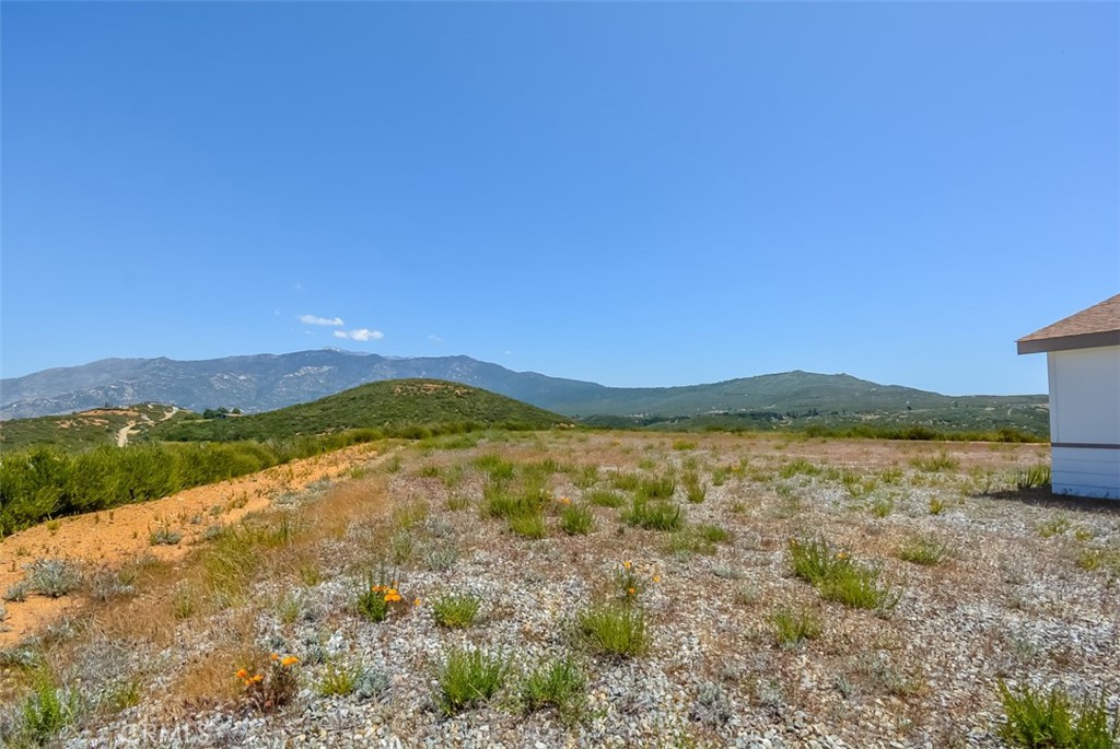 47350 Twin Pines Road