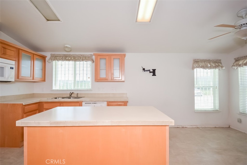 47350 Twin Pines Road