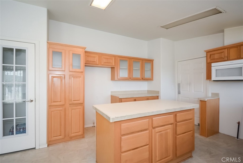 47350 Twin Pines Road