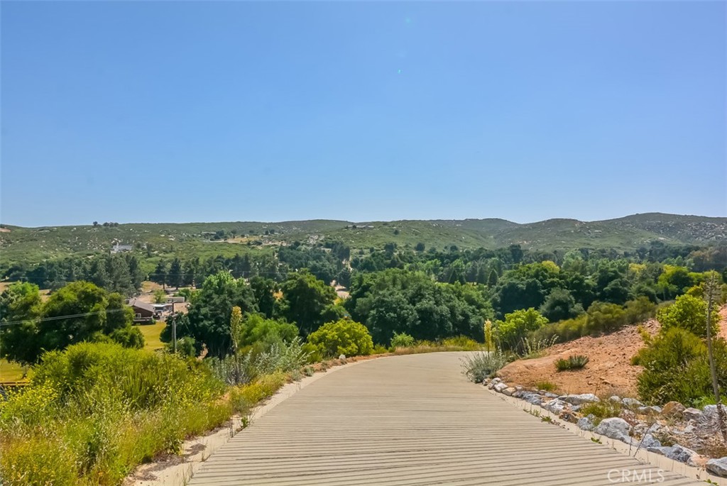 47350 Twin Pines Road