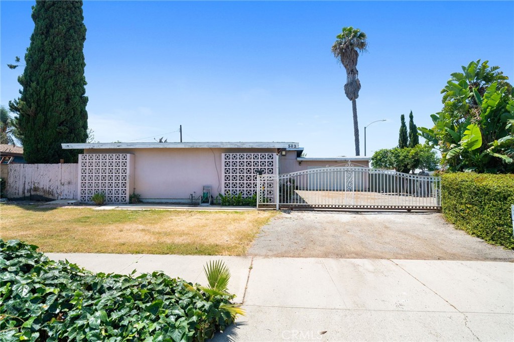 303 S Agate Street